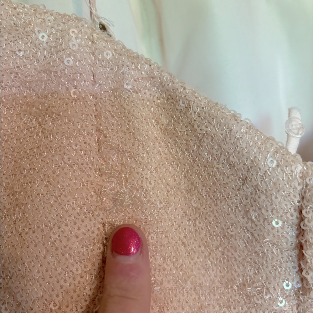 Allure Bridesmaids 1471 strapless sequin dress - Picture 4 of 9